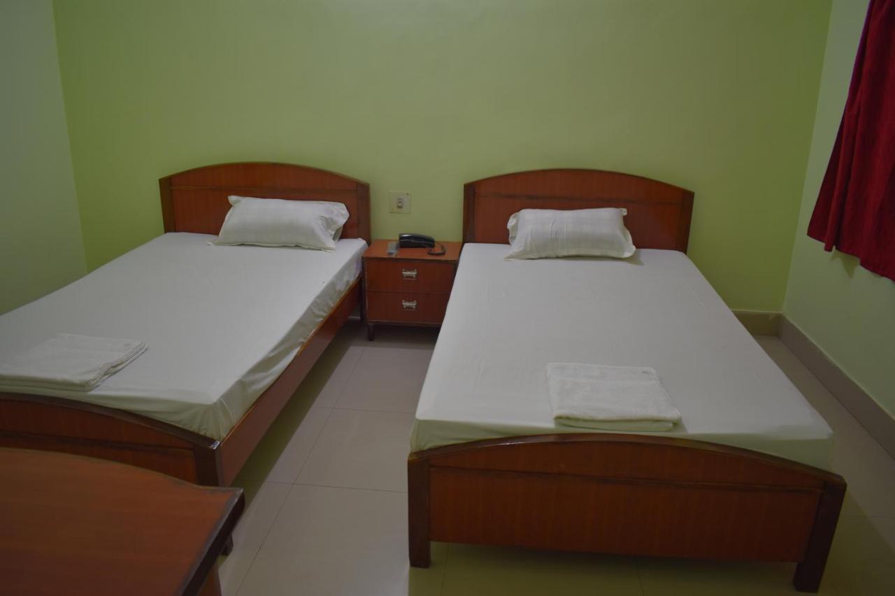 Hotel Diamond Plaza Rajgir Exterior photo